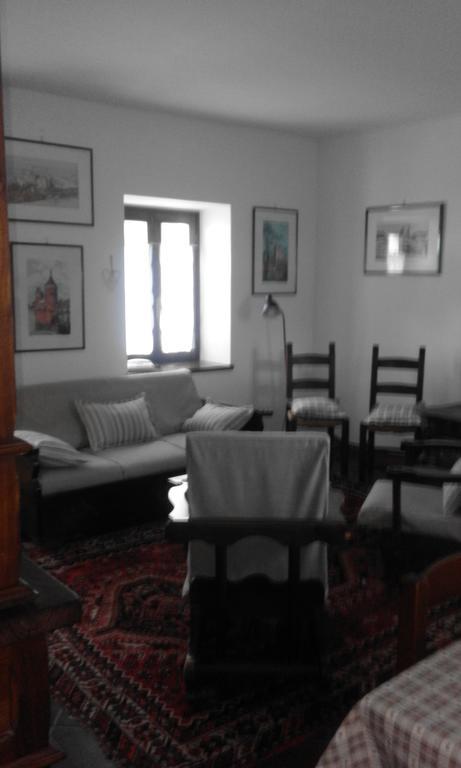 Casa Ramonda Pensionat Neive Rum bild