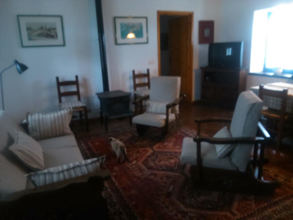 Casa Ramonda Pensionat Neive Rum bild